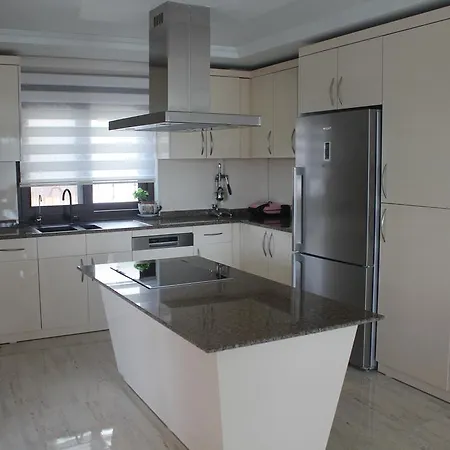 Lara Beach Luxus Antalya